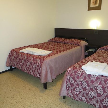 Hotel Margal Mendoza Esterno foto